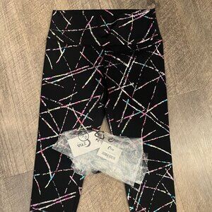 Zyia Abstract hi-rise 7/8” size 8-10. Brand new with tag and bag.